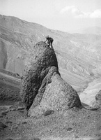 Armėnija · 122 Naglis Šulija ant uolos