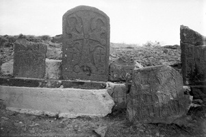 321 armėnų kryžiai prie Sevano