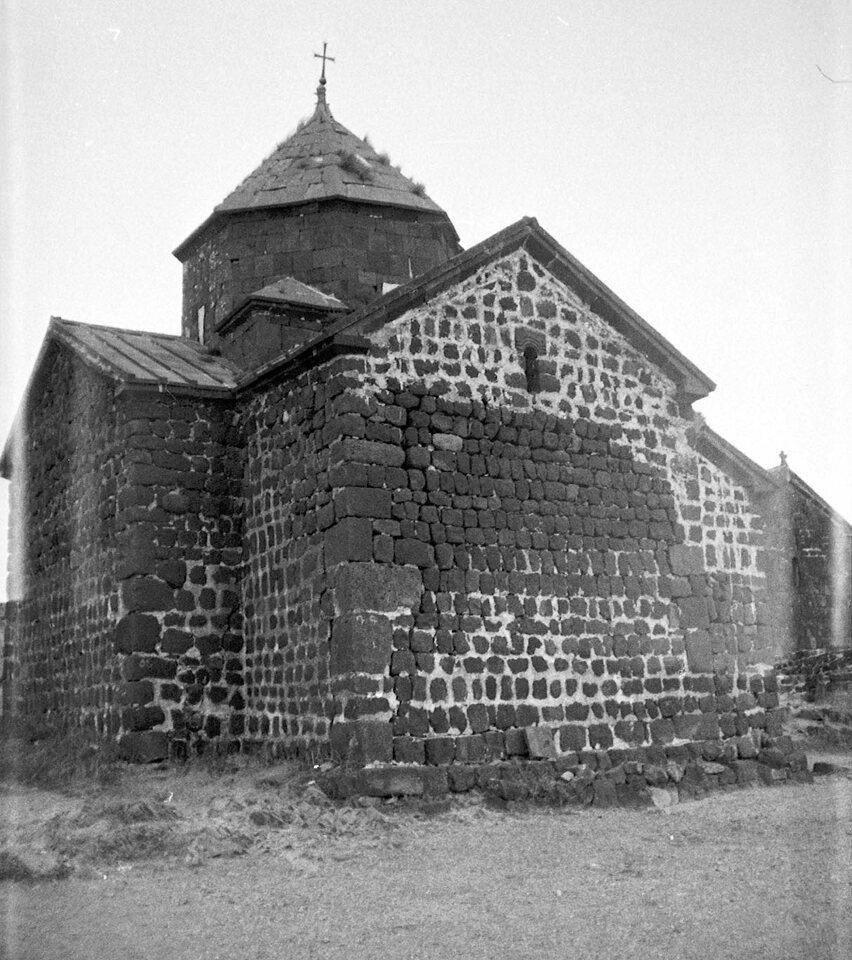 Armėnija · 327 bažnyčia prie Sevano