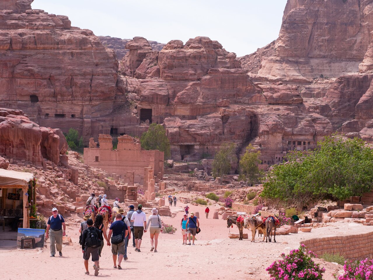 Petra · Temenos Gate and Qasr al-Bint temple in the background