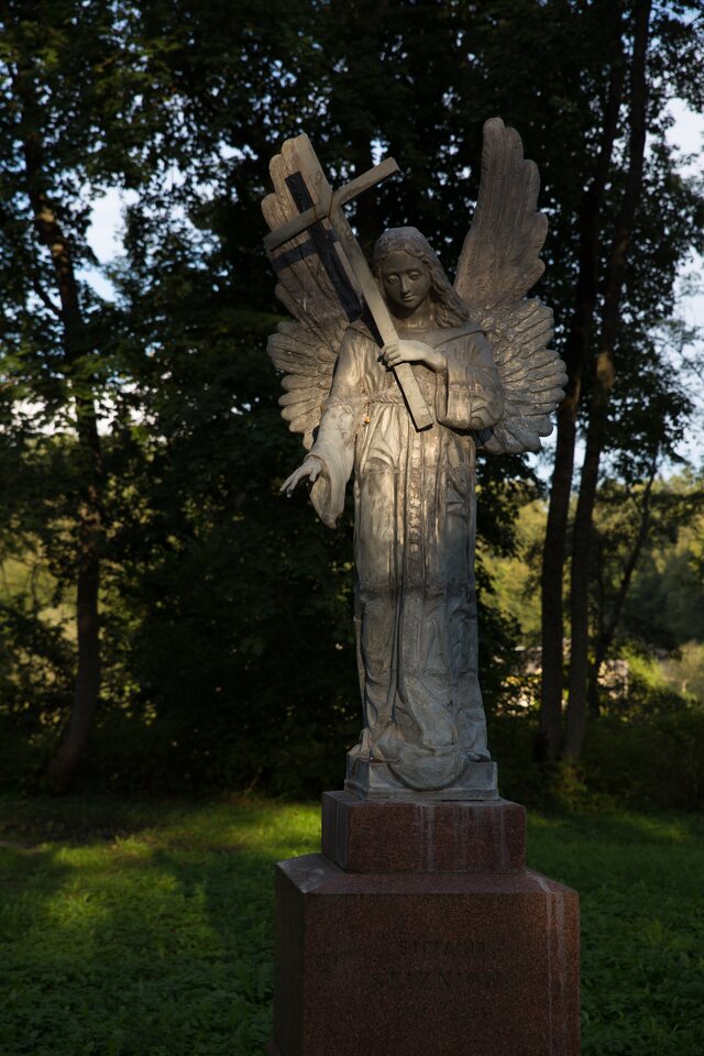 Liubavo angelas · Stefanios Slizniowos ir Teklos Rzewuskos kapo paminklo rekonstrukcija