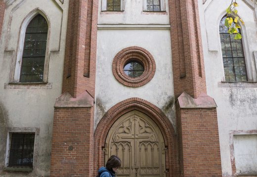 Senieji Trakai · bažnyčios fasadas