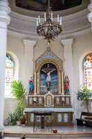 Utenos bažnyčia · altorius
