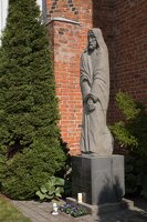 Kėdainiai · Šv. Jurgio bažnyčia, paminklas
