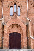 Perlojos bažnyčia · durys