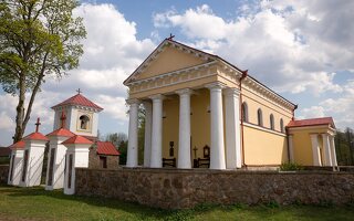 Nedzingės bažnyčia · šventoriaus tvora, vartai