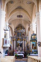 Merkinė · bažnyčios interjeras, sakykla, altorius