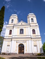 Molėtai · bažnyčios fasadas