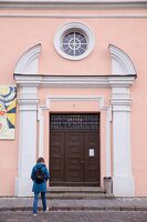 Kaunas · Jėzuitų bažnyčia, durys