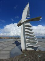 Klaipėda, Kopgalis · paminklas išplaukusiems ir negrįžusiems – "Albatrosas"